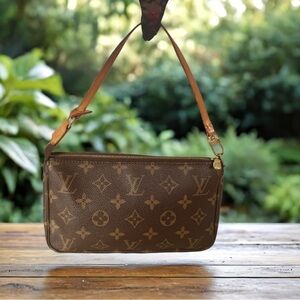 Louis Vuitton Pochette Accessoires with COA.